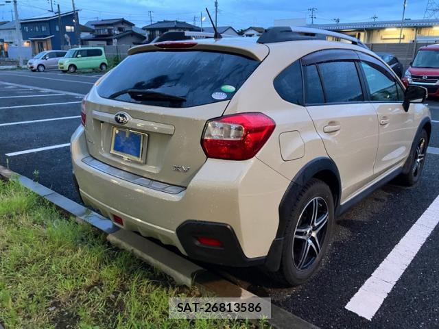 Subaru XV 2013-11 8648486-2
