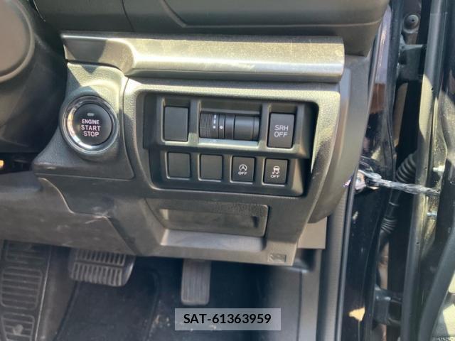Subaru XV 2017-07 8648537-8