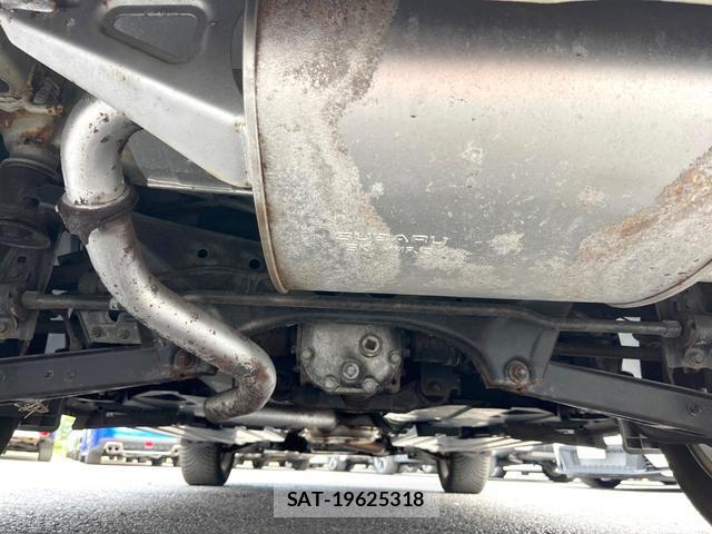 Subaru XV 2015-08 8650750-18