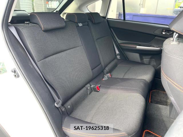 Subaru XV 2015-08 8650750-8