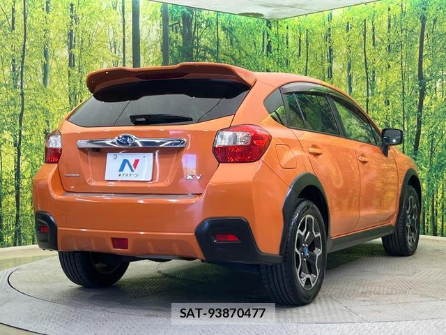 Subaru XV 2015-05 8651512-16
