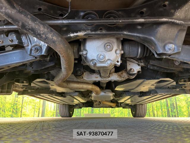 Subaru XV 2015-05 8651512-18