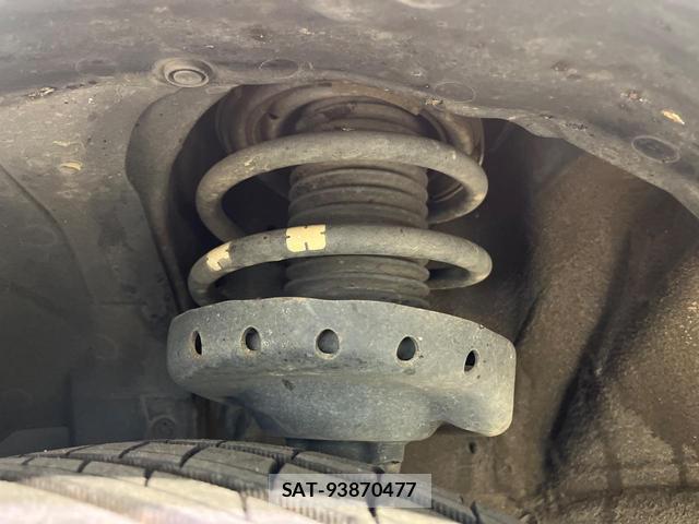 Subaru XV 2015-05 8651512-19