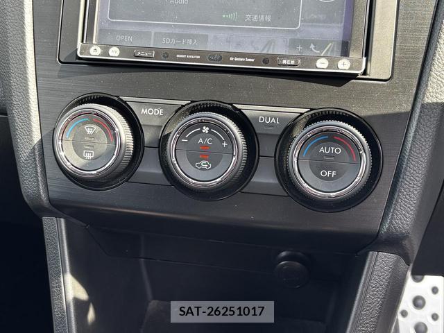 Subaru XV 2013-08 8651929-7
