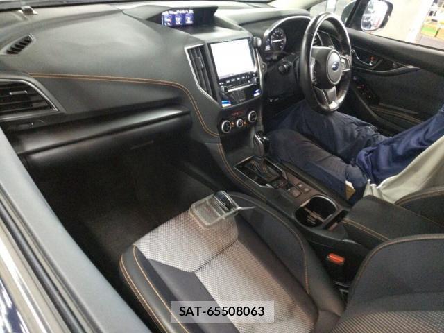 Subaru XV 2017-06 8652495-2