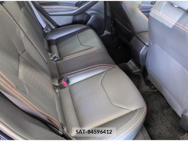 Subaru XV 2017-07 8652648-5