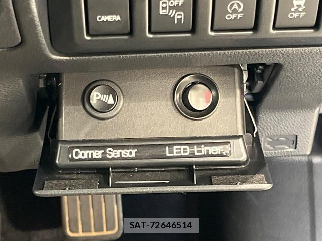 Subaru XV 2017-08 8653081-6