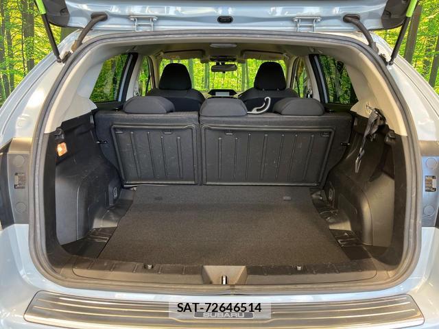 Subaru XV 2017-08 8653081-9
