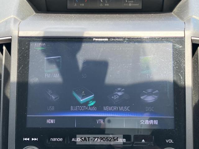 Subaru XV 2017-08 8653468-10