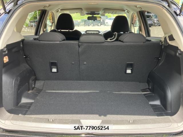 Subaru XV 2017-08 8653468-7