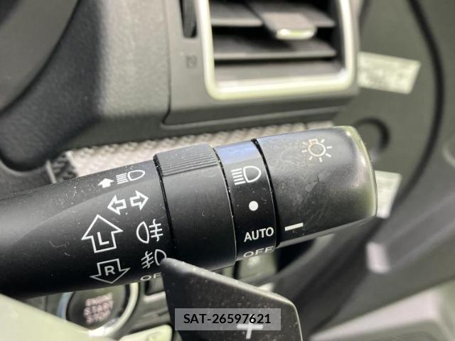 Subaru XV 2015-01 8653799-15