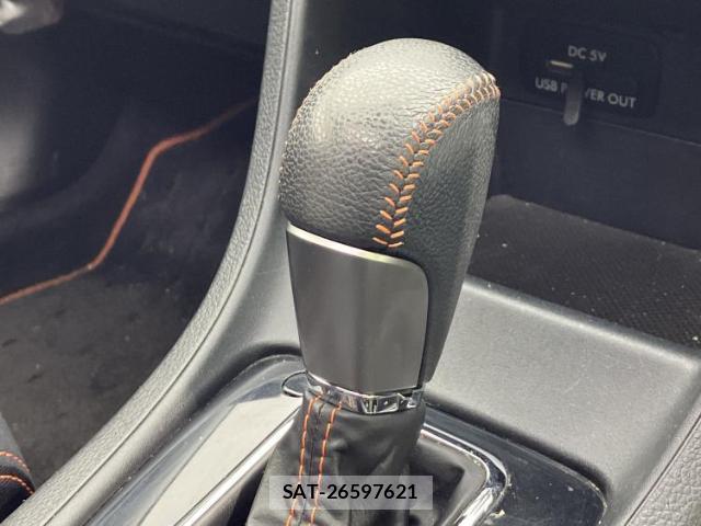 Subaru XV 2015-01 8653799-17