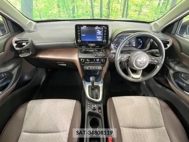 Toyota YARIS CROSS 2021-12 8646758-1