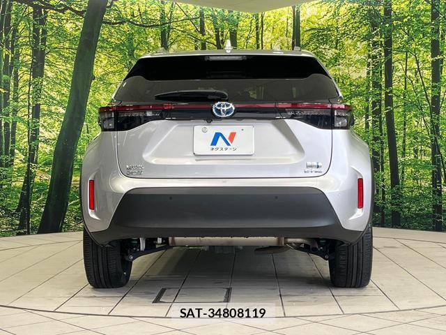 Toyota YARIS CROSS 2021-12 8646758-13