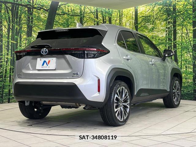 Toyota YARIS CROSS 2021-12 8646758-15