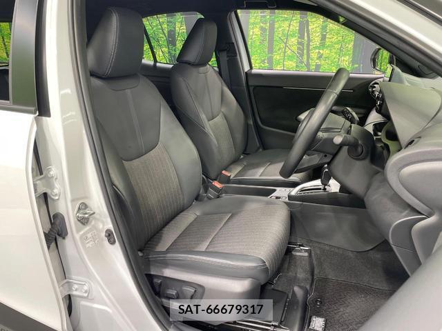 Toyota YARIS CROSS 2022-09 8646847-8