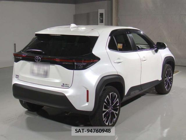 Toyota YARIS CROSS 2024-11 8647025-1