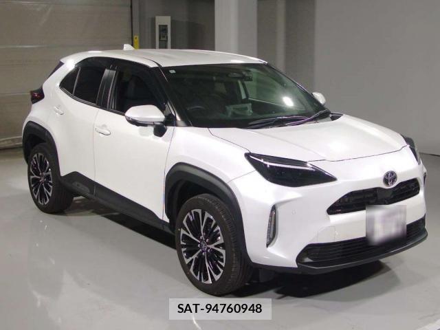 Toyota YARIS CROSS 2024-11 8647025-5