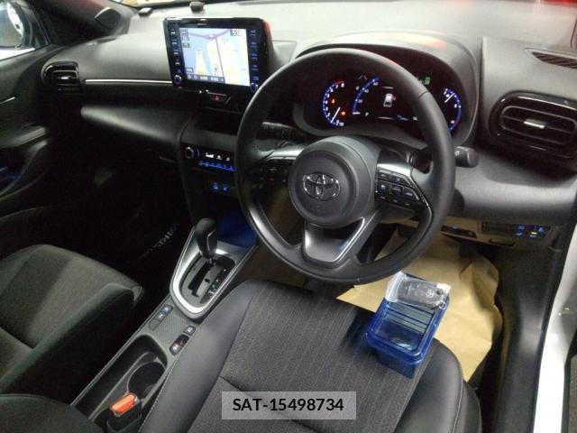 Toyota YARIS CROSS 2024-02 8647183-2