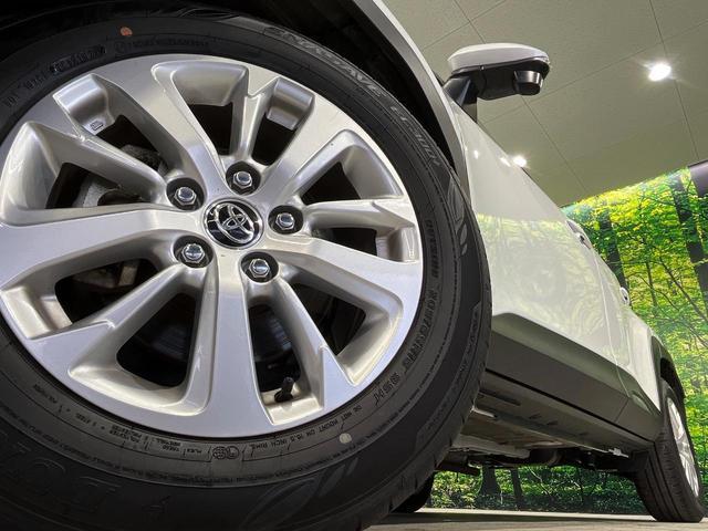 Toyota YARIS CROSS 2025-03 8647641-12