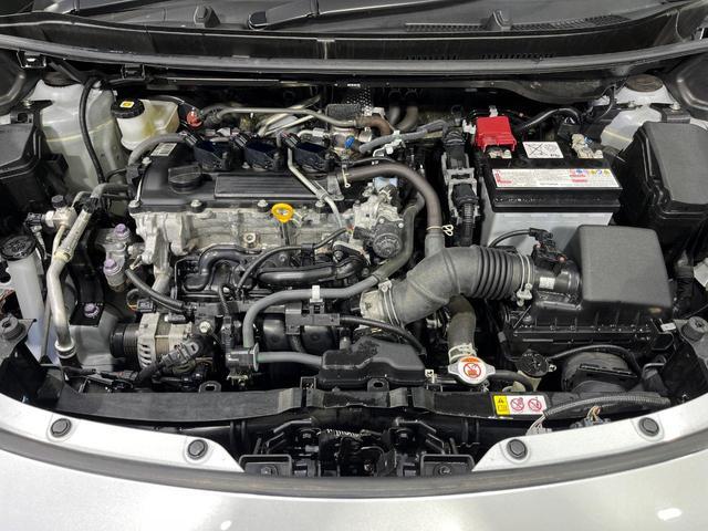 Toyota YARIS CROSS 2025-03 8647641-17