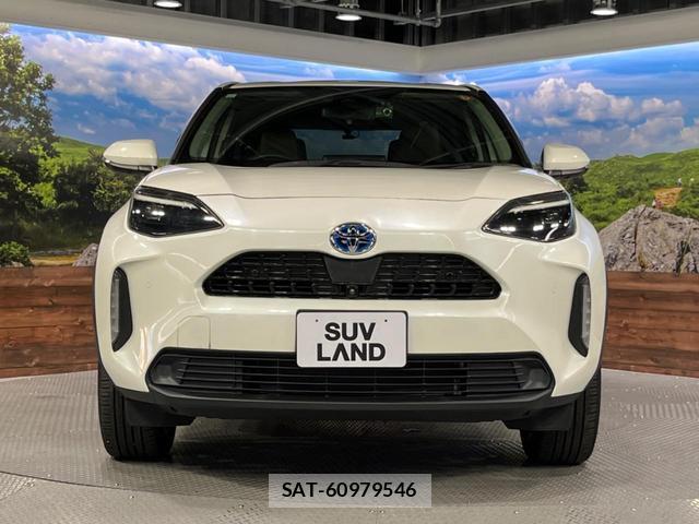 Toyota YARIS CROSS 2021-11 8647922-14