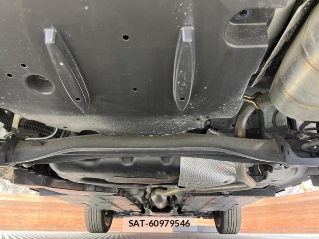 Toyota YARIS CROSS 2021-11 8647922-19
