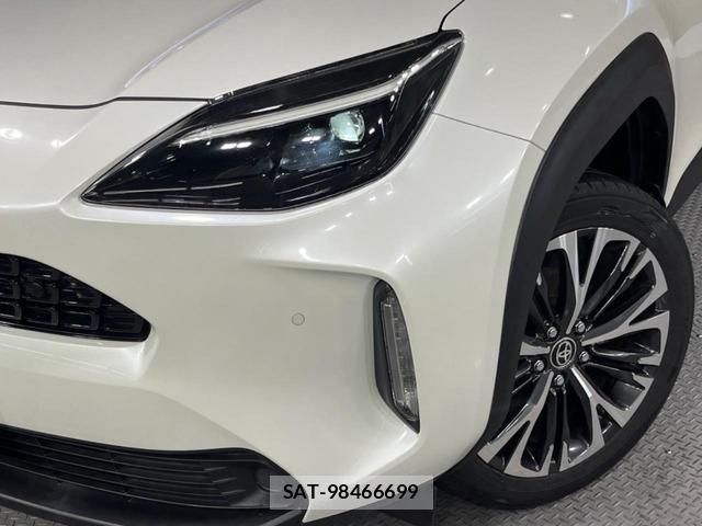 Toyota YARIS CROSS 2020-09 8647929-11