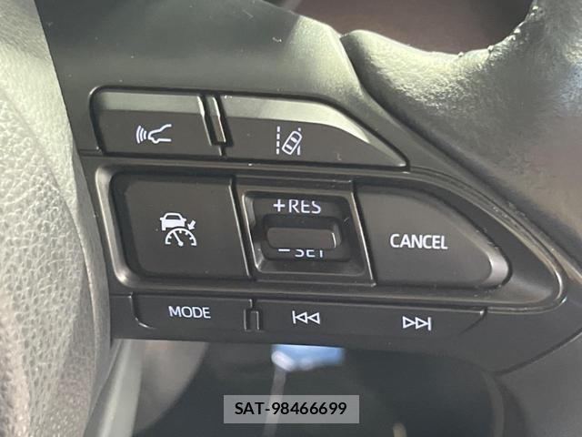 Toyota YARIS CROSS 2020-09 8647929-6