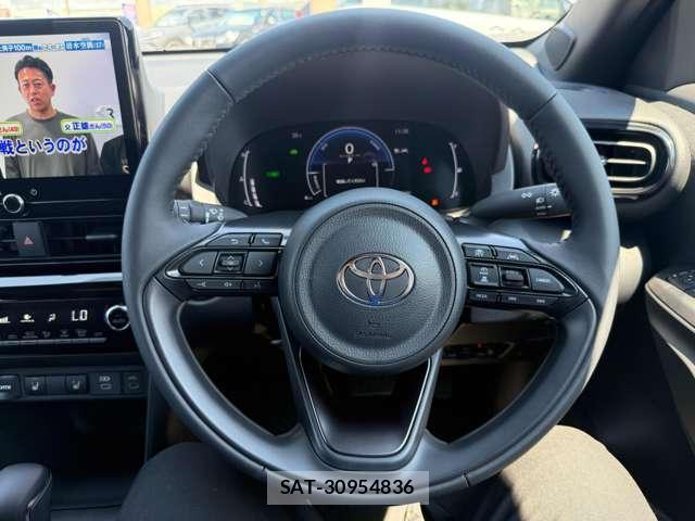 Toyota YARIS CROSS 2026-08 8648166-10