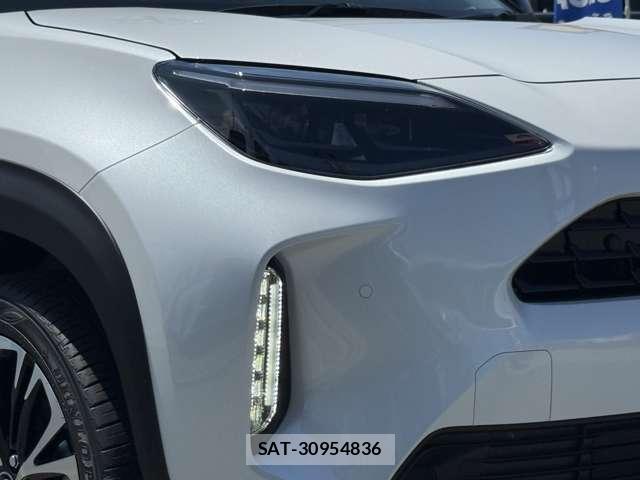 Toyota YARIS CROSS 2026-08 8648166-13