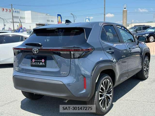 Toyota YARIS CROSS 2026-08 8648172-1