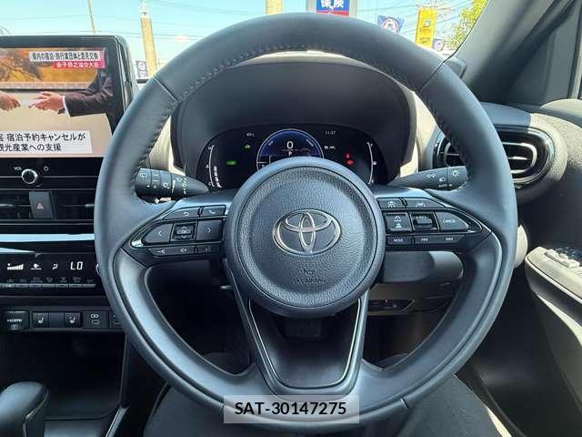 Toyota YARIS CROSS 2026-08 8648172-2