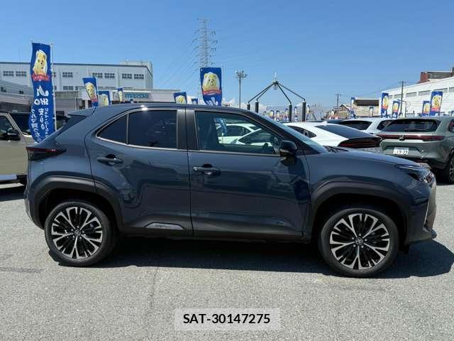 Toyota YARIS CROSS 2026-08 8648172-5