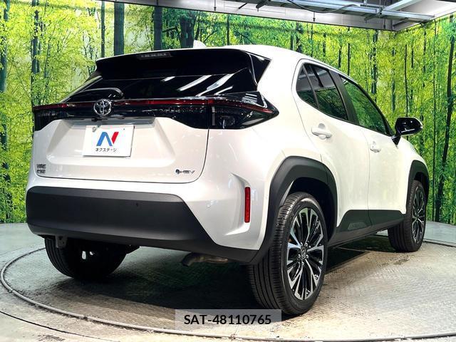 Toyota YARIS CROSS 2024-06 8648574-16