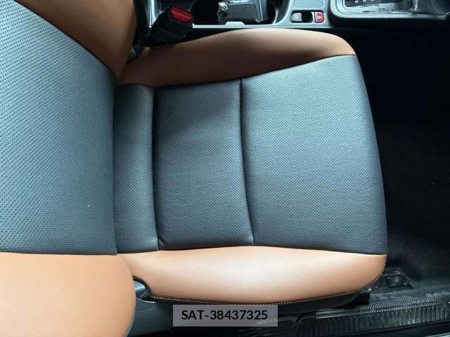 Toyota YARIS CROSS 2025-03 8648899-9
