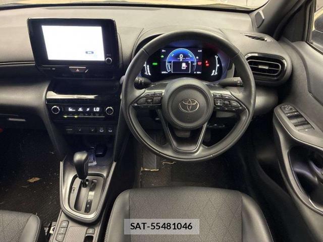 Toyota YARIS CROSS 2024-04 8648900-2