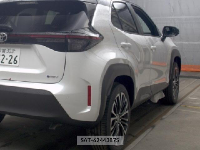 Toyota YARIS CROSS 2026-05 8648918-3
