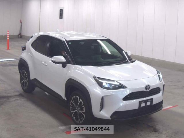 Toyota YARIS CROSS 2024-10 8649067-0