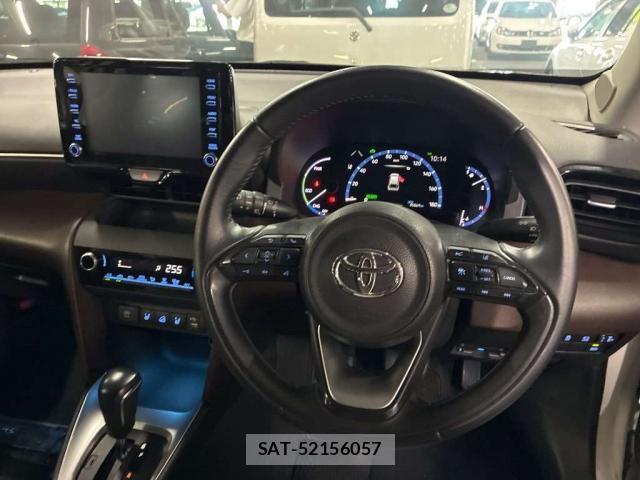 Toyota YARIS CROSS 2021-06 8649086-2