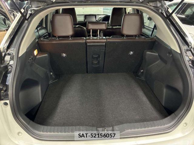 Toyota YARIS CROSS 2021-06 8649086-6