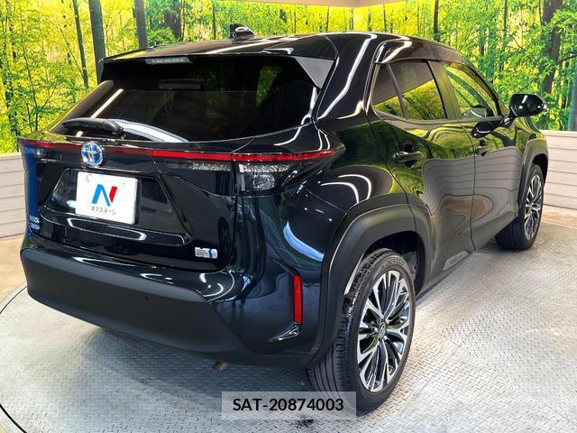Toyota YARIS CROSS 2022-07 8649340-16