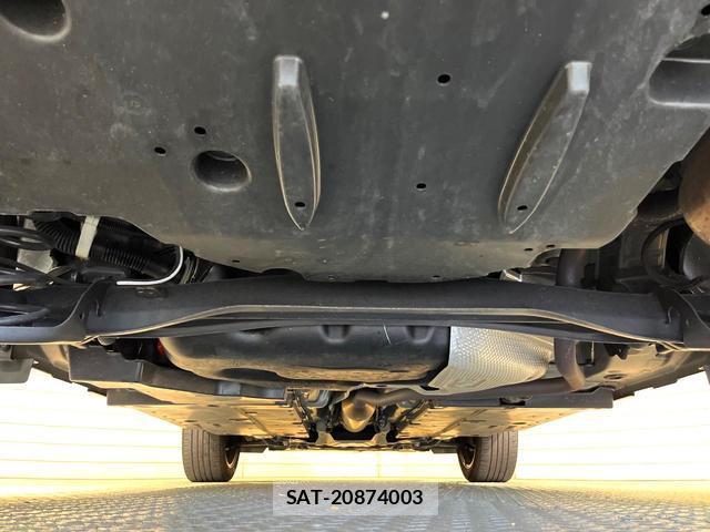 Toyota YARIS CROSS 2022-07 8649340-18