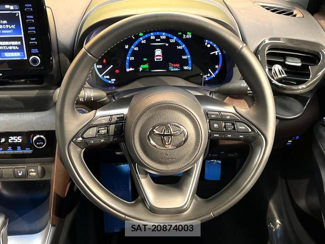 Toyota YARIS CROSS 2022-07 8649340-7