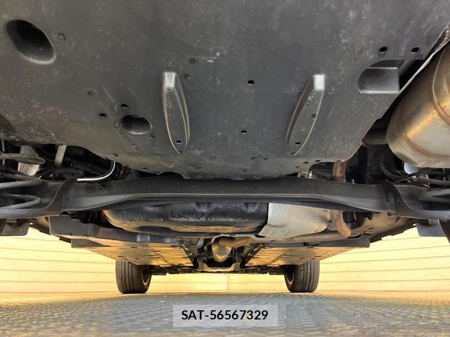 Toyota YARIS CROSS 2023-10 8649343-18