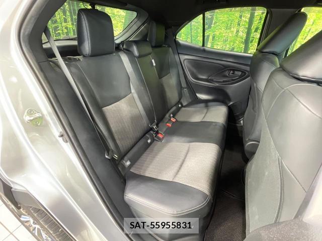 Toyota YARIS CROSS 2023-10 8649774-8