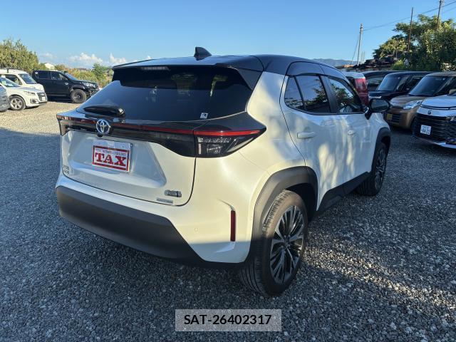 Toyota YARIS CROSS 2022-01 8649929-1