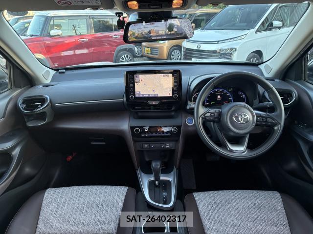 Toyota YARIS CROSS 2022-01 8649929-2