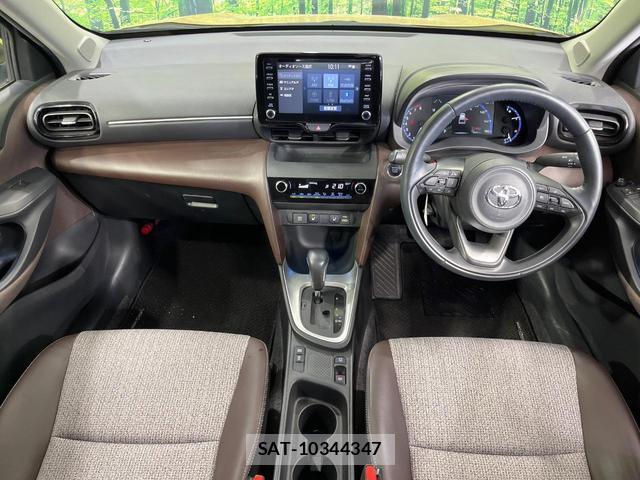 Toyota YARIS CROSS 2020-11 8650023-1