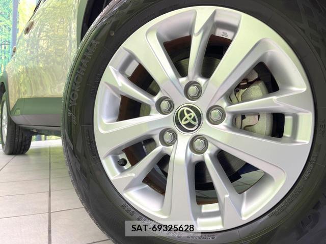 Toyota YARIS CROSS 2023-01 8650057-12